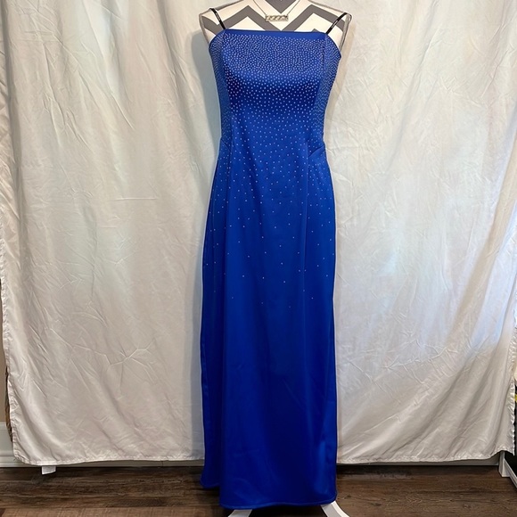 Rampage formal royal blue long dress.  sz 11 - Picture 2 of 7